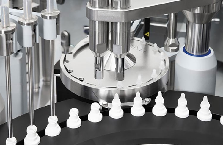 Filling and Sealing Simultaneously