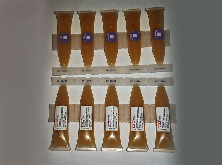 Plastic ampoules