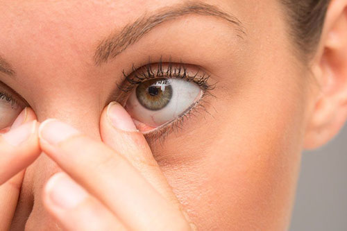 Irritation in eye