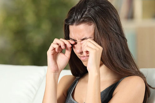 burning sensation in eye