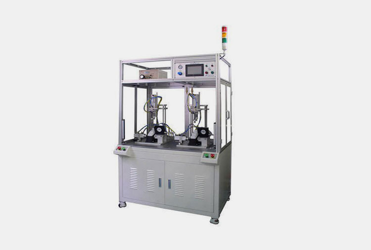 Leak testing machine