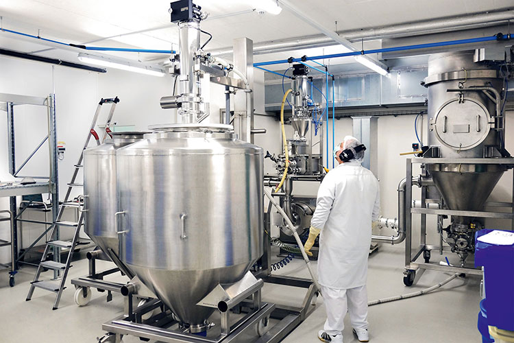 production of T cell culture medium-1