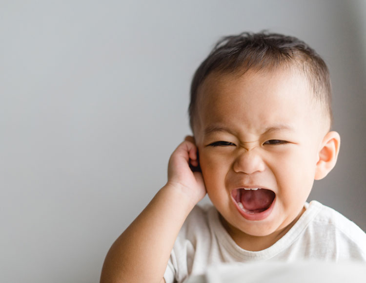 Children ear drops for infants