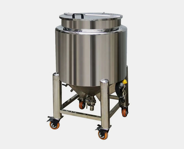 Holding and transfer tank