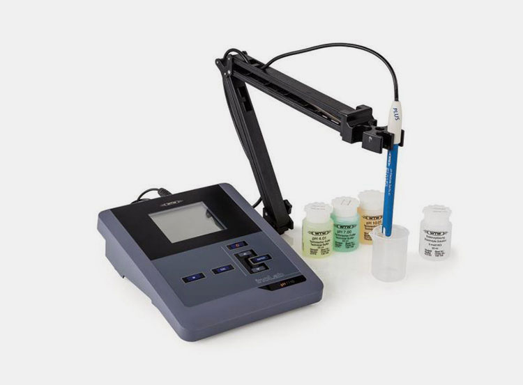 pH Meter