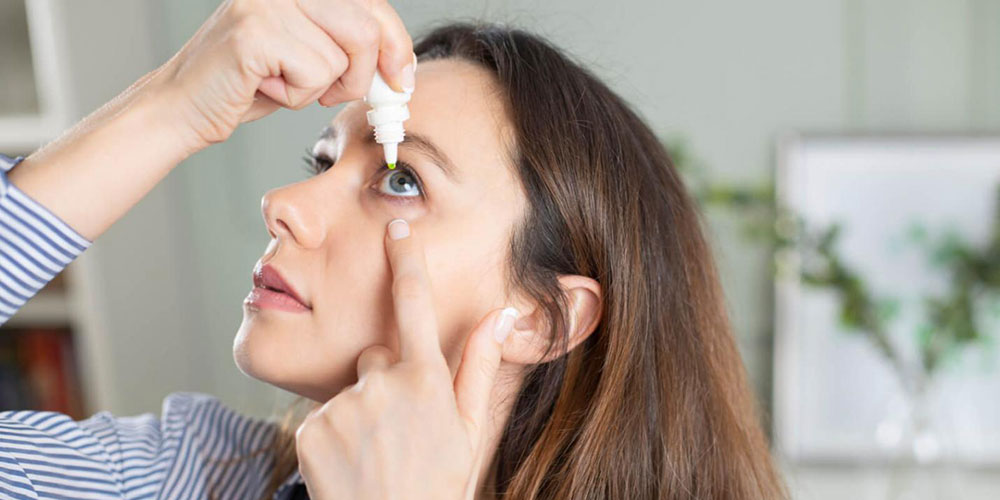 Using-Sodium-Hyaluronate-Eye-Drops-6